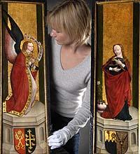 The Cotehele Annunciation Panels, a pair of late 15th-century altar paintings on oak panels with links to Westminster Abbey