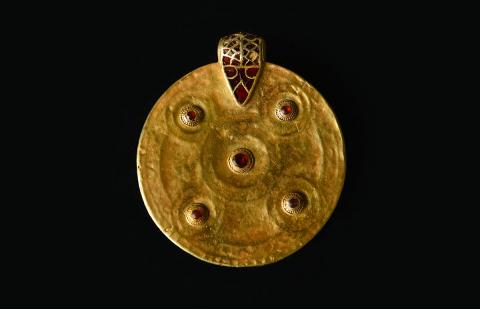 Winfarthing Pendant Winfarthing Pendant