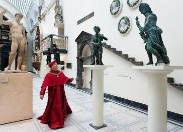 Campaign to acquire the bronze angels commissioned for tomb of Cardinal Wolsey 